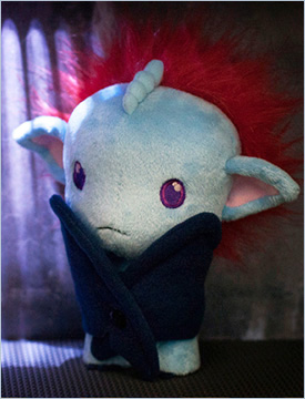 thumbnail link to larger image of the toy's plush wings