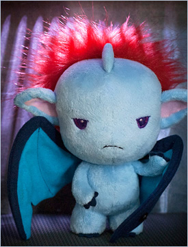 thumbnail link to larger image of the toy's plush wings